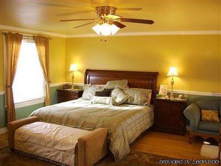 Sunnyside Inn Bed &Breakfast Room photo